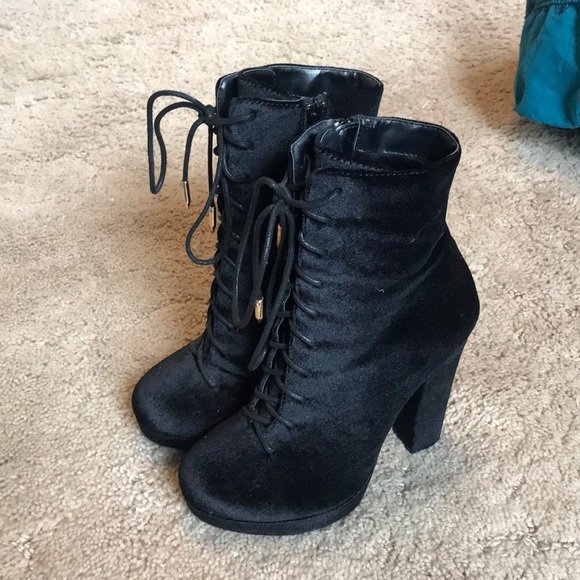 Booties - Picture 4 of 4